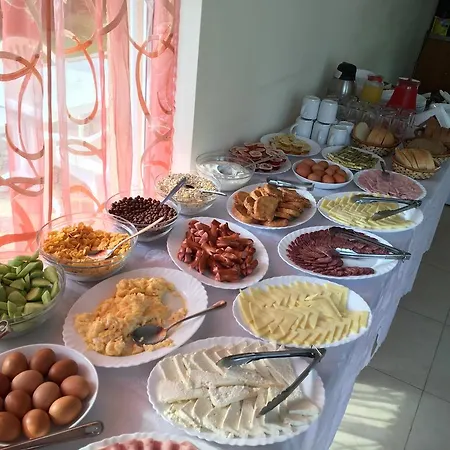 Beatris Family House 3* Солнечный берег