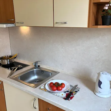 Отель Beatris Family House