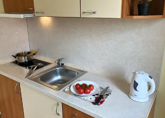 Отель Beatris Family House