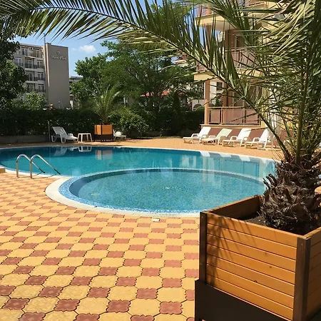 Beatris Family House