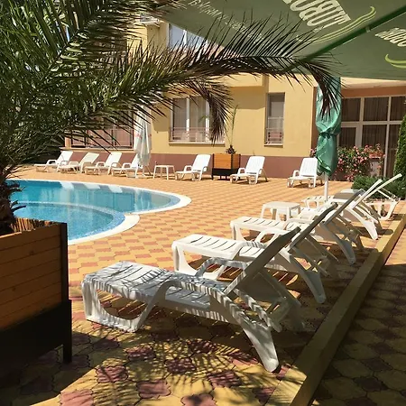 Hotel Beatris Family House