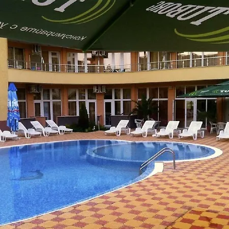 Beatris Family House